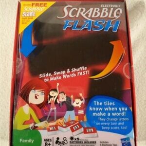 Hasbro Scrabble Flash Electronic Game - Red and Blue
